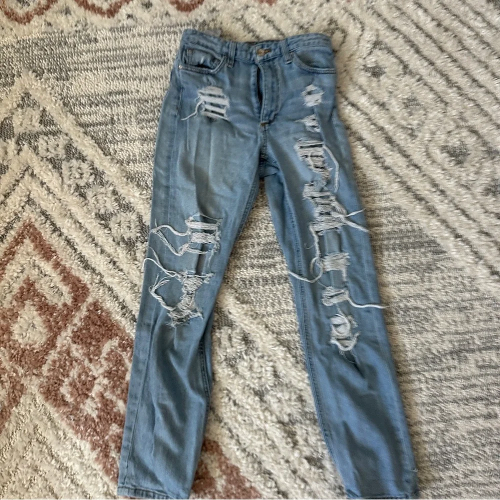 Joe Jeans High Rise Straight Cropped Light Blue Style is The Debbie - Picture 2 of 10